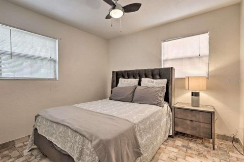Apartment in New Smyrna Beach, Florida 2 bedrooms, 91.97 sq.m. № 1561259 - photo 15