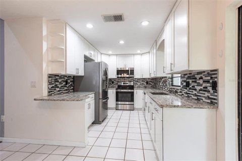 Casa en alquiler en Sarasota, Florida, 3 dormitorios, 114.08 m2 № 1915497 - foto 8