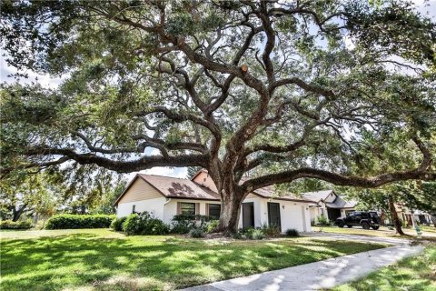 Casa en alquiler en Sarasota, Florida, 3 dormitorios, 114.08 m2 № 1915497 - foto 1