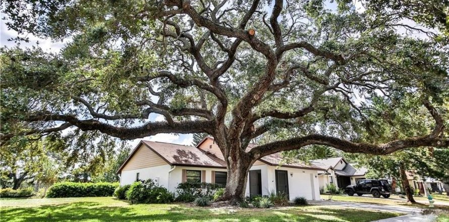 Casa en Sarasota, Florida 3 dormitorios, 114.08 m2 № 1915497