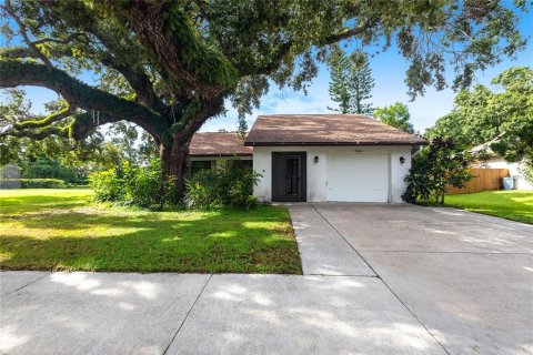 Casa en alquiler en Sarasota, Florida, 3 dormitorios, 114.08 m2 № 1915497 - foto 2