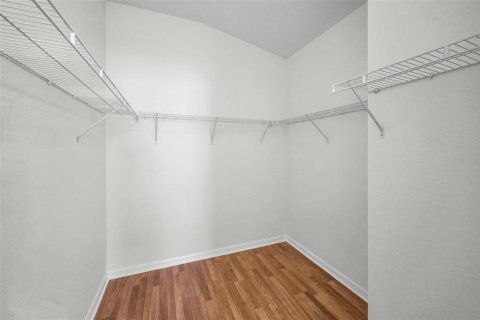 Купить виллу или дом в Ривервью, Флорида 7 комнат, 155.61м2, № 1824067 - фото 14