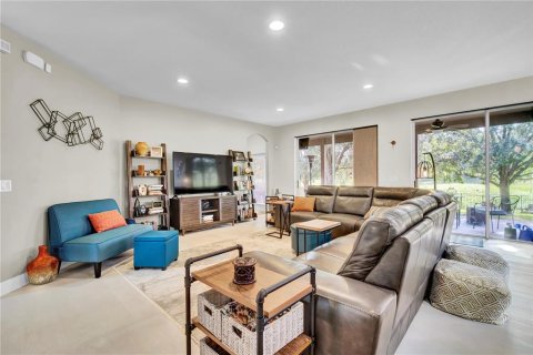 Villa ou maison à vendre à Apopka, Floride: 5 chambres, 279.45 m2 № 1907546 - photo 11