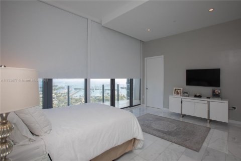 Copropriété à louer à Miami, Floride: 4 chambres, 237.64 m2 № 1862240 - photo 22