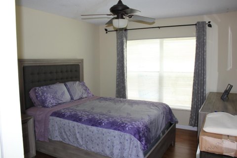 Copropriété à louer à Lauderhill, Floride: 2 chambres, 106.84 m2 № 2279044 - photo 11