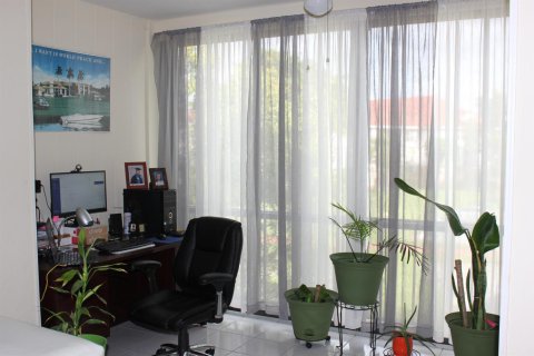 Copropriété à louer à Lauderhill, Floride: 2 chambres, 106.84 m2 № 2279044 - photo 4