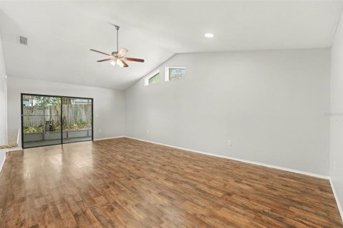 Casa en venta en Winter Haven, Florida, 3 dormitorios, 122.26 m2 № 2156749 - foto 5