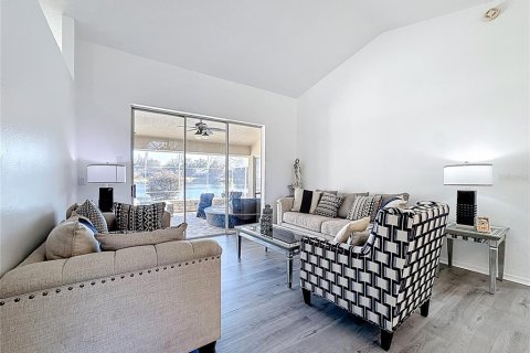 Casa en venta en Orlando, Florida, 4 dormitorios, 210.24 m2 № 2106068 - foto 12