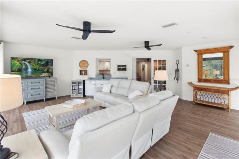 Villa ou maison à vendre à Sarasota, Floride: 4 chambres, 313.08 m2 № 2232382 - photo 4