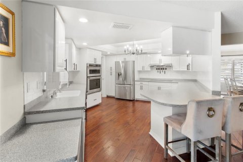 Villa ou maison à vendre à Sarasota, Floride: 4 chambres, 313.08 m2 № 2232382 - photo 8