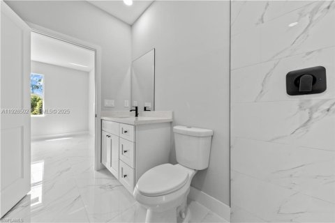 Casa en venta en Lehigh Acres, Florida, 3 dormitorios № 1986953 - foto 22