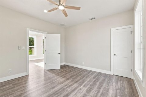 Villa ou maison à vendre à Tarpon Springs, Floride: 2 chambres, 96.25 m2 № 2351465 - photo 11