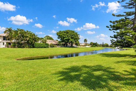 Touwnhouse à louer à Delray Beach, Floride: 2 chambres, 155.05 m2 № 2402013 - photo 12