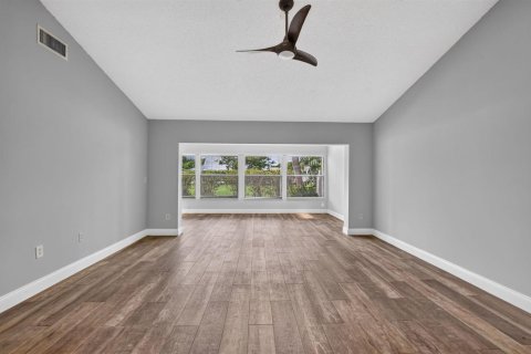 Touwnhouse à louer à Delray Beach, Floride: 2 chambres, 155.05 m2 № 2402013 - photo 16