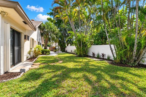 Touwnhouse à louer à Delray Beach, Floride: 2 chambres, 155.05 m2 № 2402013 - photo 11