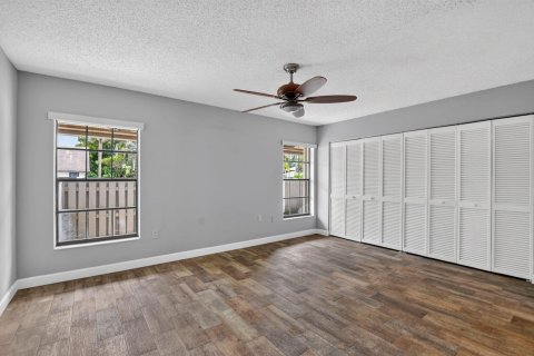Touwnhouse à louer à Delray Beach, Floride: 2 chambres, 155.05 m2 № 2402013 - photo 28