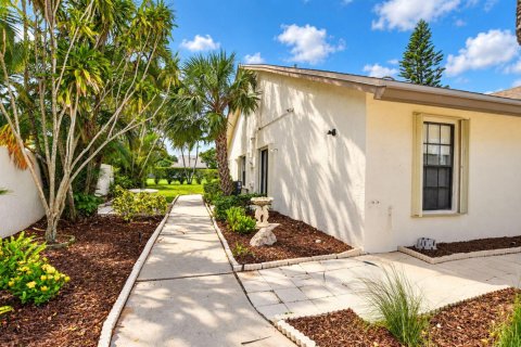 Touwnhouse à louer à Delray Beach, Floride: 2 chambres, 155.05 m2 № 2402013 - photo 6