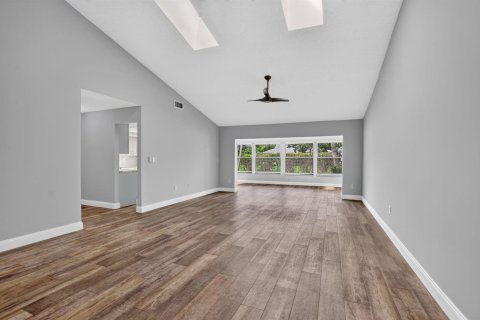 Touwnhouse à louer à Delray Beach, Floride: 2 chambres, 155.05 m2 № 2402013 - photo 15