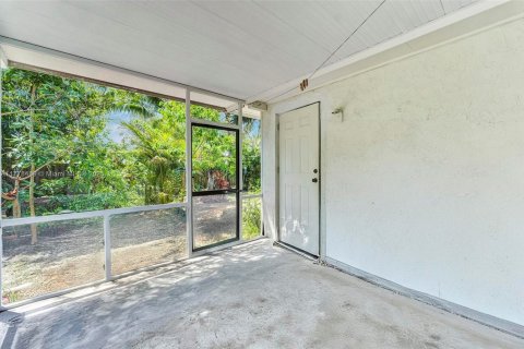 House in Davie, Florida 2 bedrooms, 85.19 sq.m. № 1708403 - photo 26