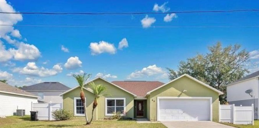 House in Kissimmee, Florida 4 bedrooms, 149.76 sq.m. № 2120351