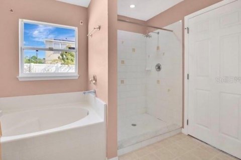 House in Kissimmee, Florida 4 bedrooms, 149.76 sq.m. № 2120351 - photo 6