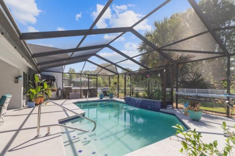 House in Homosassa, Florida 4 bedrooms, 281.31 sq.m. № 1757562 - photo 26