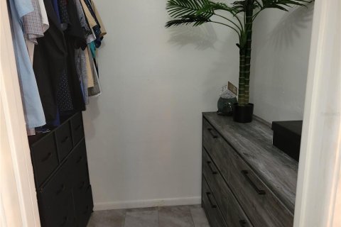 Copropriété à vendre à New Port Richey, Floride: 1 chambre, 68 m2 № 1827214 - photo 23