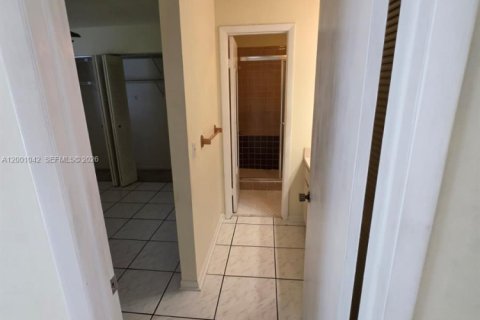 Touwnhouse à vendre à Sunrise, Floride: 2 chambres, 88.63 m2 № 2065298 - photo 14