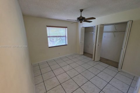 Touwnhouse à vendre à Sunrise, Floride: 2 chambres, 88.63 m2 № 2065298 - photo 15