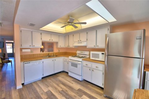 Casa en venta en Winter Haven, Florida, 2 dormitorios, 93.65 m2 № 2093135 - foto 7