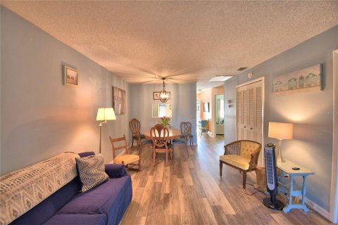 Casa en venta en Winter Haven, Florida, 2 dormitorios, 93.65 m2 № 2093135 - foto 22