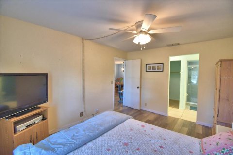 Casa en venta en Winter Haven, Florida, 2 dormitorios, 93.65 m2 № 2093135 - foto 25