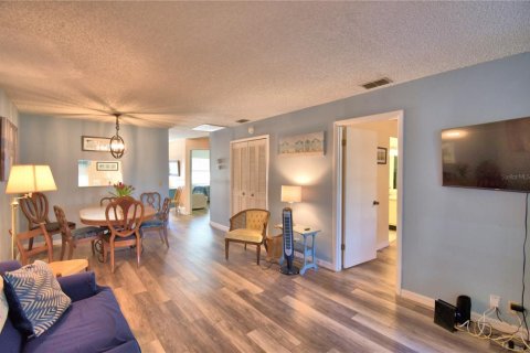 Casa en venta en Winter Haven, Florida, 2 dormitorios, 93.65 m2 № 2093135 - foto 21