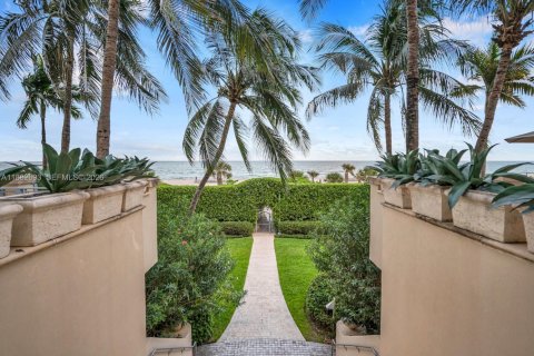 Купить кондоминиум в Майами-Бич, Флорида 2 спальни, 191.29м2, № 1932410 - фото 26