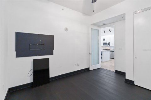 Condo in Orlando, Florida, 2 bedrooms  № 1244001 - photo 27