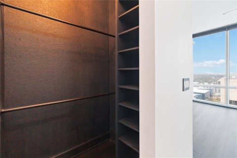 Condo in Orlando, Florida, 2 bedrooms  № 1244001 - photo 24
