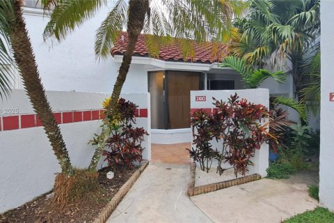 Townhouse in Homestead, Florida 3 bedrooms, 104.52 sq.m. № 2012835