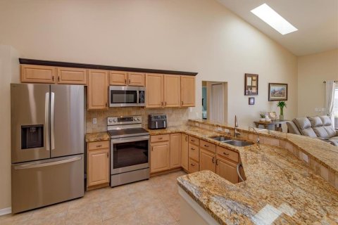 Villa ou maison à vendre à Sanford, Floride: 4 chambres, 227.24 m2 № 2431745 - photo 14