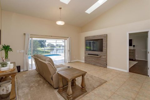 Villa ou maison à vendre à Sanford, Floride: 4 chambres, 227.24 m2 № 2431745 - photo 11