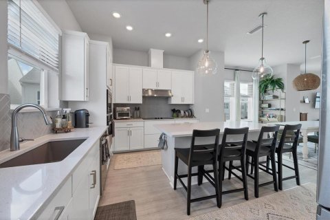 Townhouse in Sarasota, Florida 3 bedrooms, 191.56 sq.m. № 1837122 - photo 14