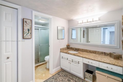 Condominio en venta en Aventura, Florida, 3 dormitorios, 184.69 m2 № 1889423 - foto 27