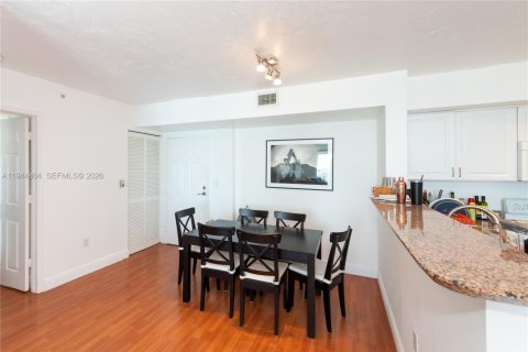 Copropriété à vendre à Miami, Floride: 2 chambres, 105.91 m2 № 2001192 - photo 6