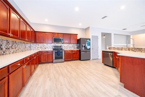 House in Orlando, Florida 3 bedrooms, 213.4 sq.m. № 2227479 - photo 20