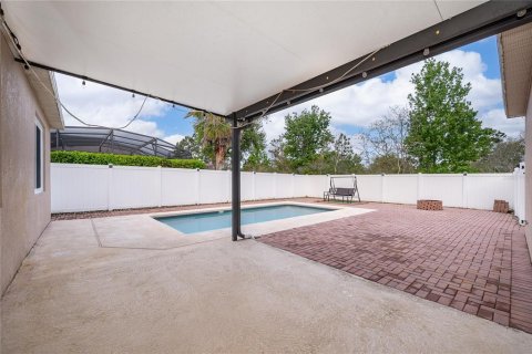 House in Orlando, Florida 3 bedrooms, 213.4 sq.m. № 2227479 - photo 10