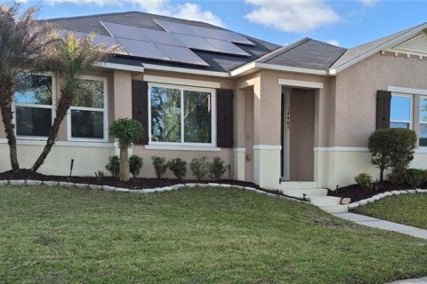 House in Orlando, Florida 3 bedrooms, 213.4 sq.m. № 2227479 - photo 3