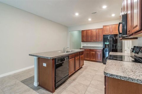 Adosado en alquiler en Riverview, Florida, 3 dormitorios, 175.03 m2 № 1869189 - foto 3