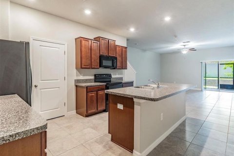 Adosado en alquiler en Riverview, Florida, 3 dormitorios, 175.03 m2 № 1869189 - foto 2