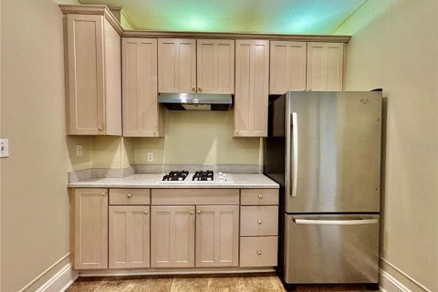 House in Mount Dora, Florida 2 bedrooms, 112.23 sq.m. № 1900240 - photo 12