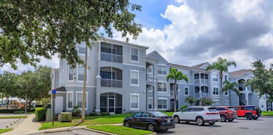 Condominio en Kissimmee, Florida, 3 dormitorios № 1866866