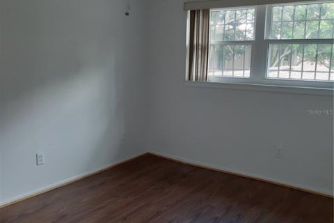 Снять в аренду таунхаус в Мейтленд, Флорида 3 комнаты, 145.39м2, № 1797803 - фото 15